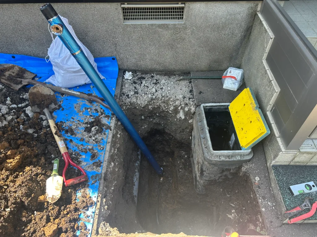 立水栓取替工事施工中写真