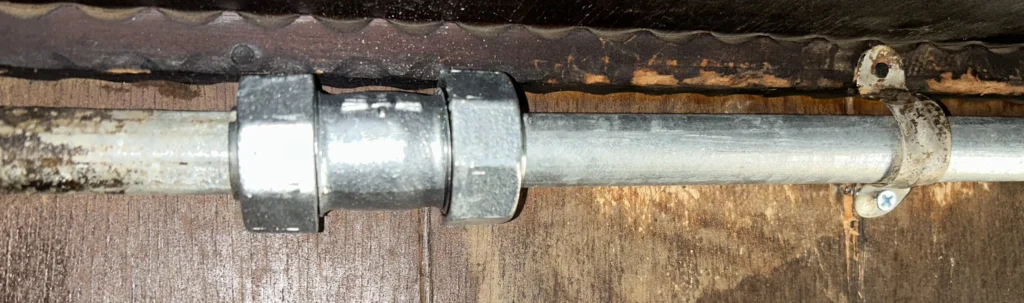 水漏れ工事施工後の接手写真