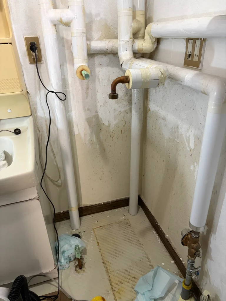 追い炊き機能付きボイラー交換工事施工中