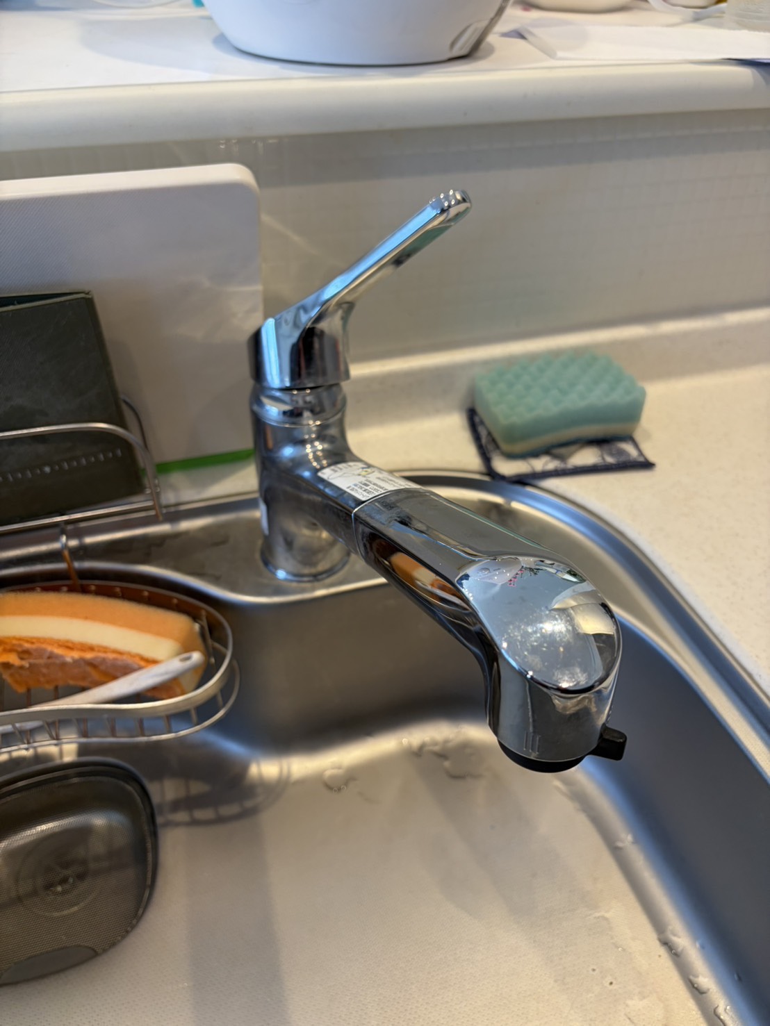 キッチン混合栓交換施工前の状態